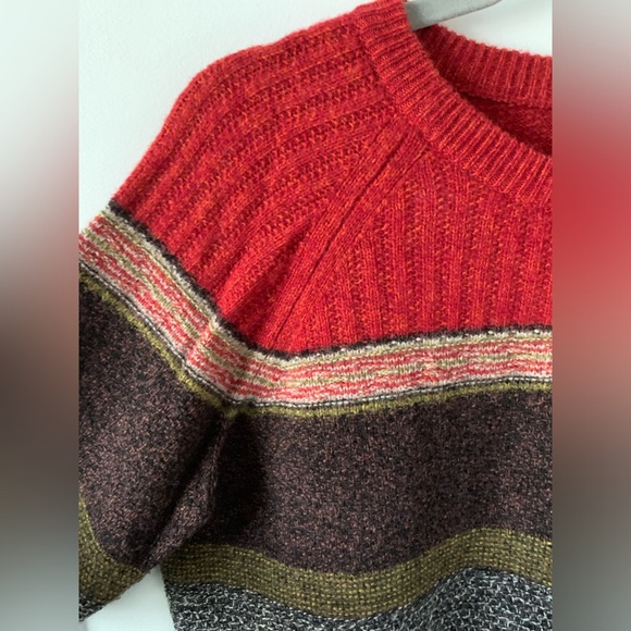Lambswool Crewneck Warm Boyfriend Sweater, ROOTS Canada, Autumn Outerwear, L - Picture 6 of 14